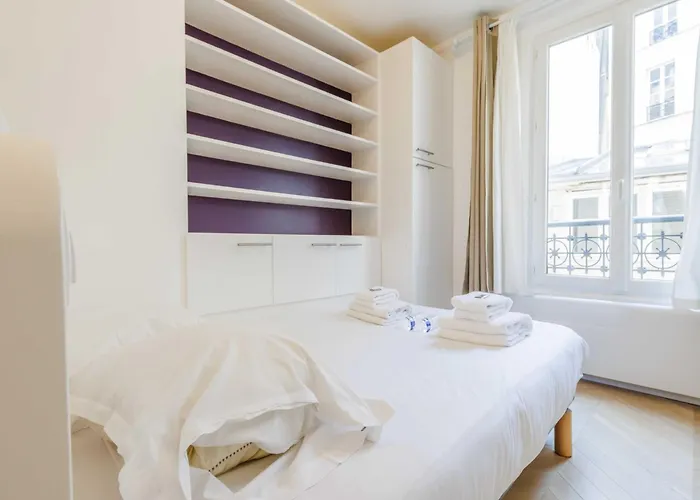 Charming - Madeleine Monceau - Mobility Lease Apartman Párizs