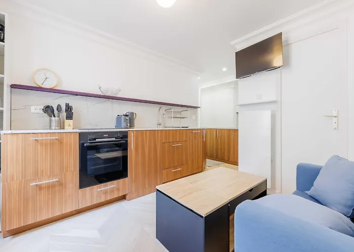 Apartment Charming - Madeleine Monceau - Mobility Lease Paris